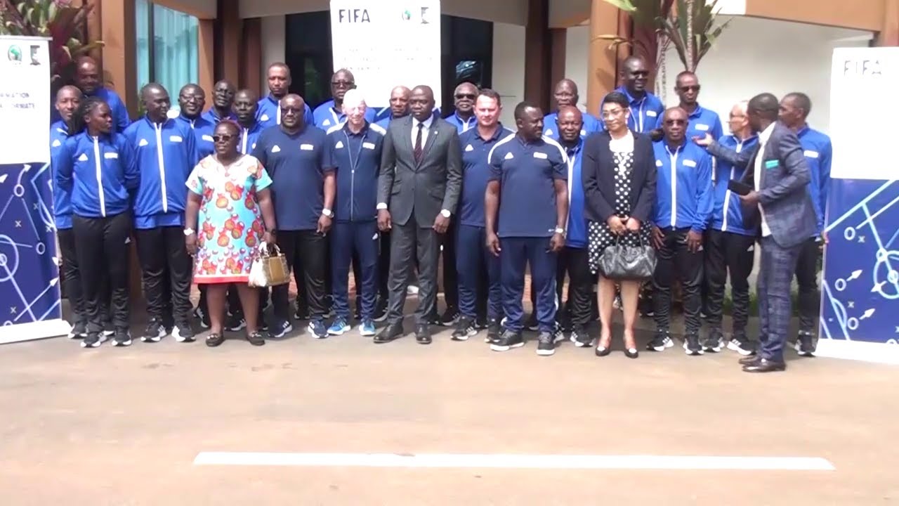 LA FIFA ET LA CAF FORMENT LES ENTRAÎNEURS DE FOOTBALL